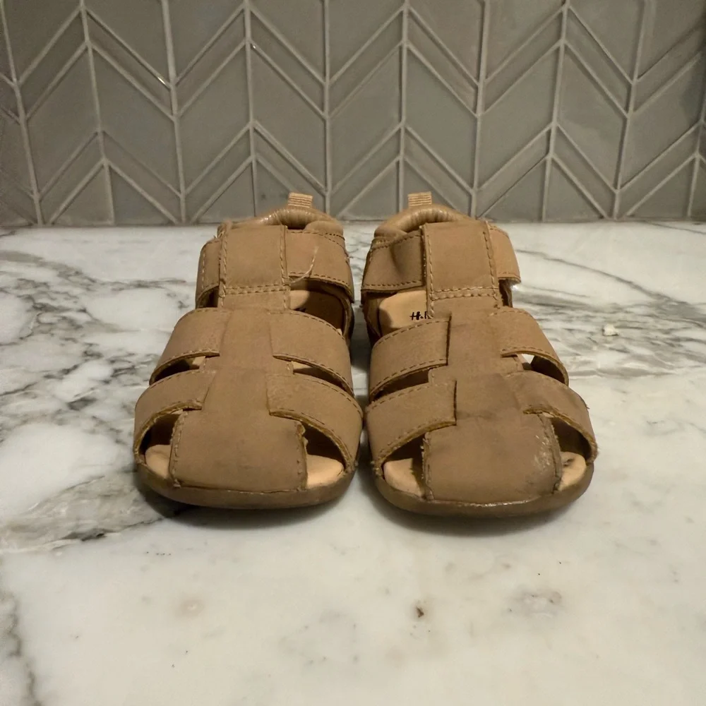 $12 ADD ON‎ H&M boys sandals Fisherman Toddler 7c Zara native salt water crocs